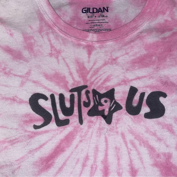 Sluts R Us Graphic Tee - Picture 5 of 6